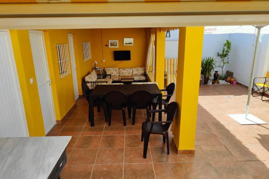 Villa Casa a pie de playa, con patio. Zona Miramar. Punta Umbría Exterior foto